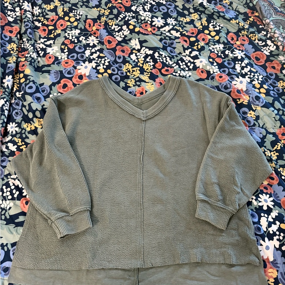 Aerie Sage Green V-Neck Sweater oversized XL